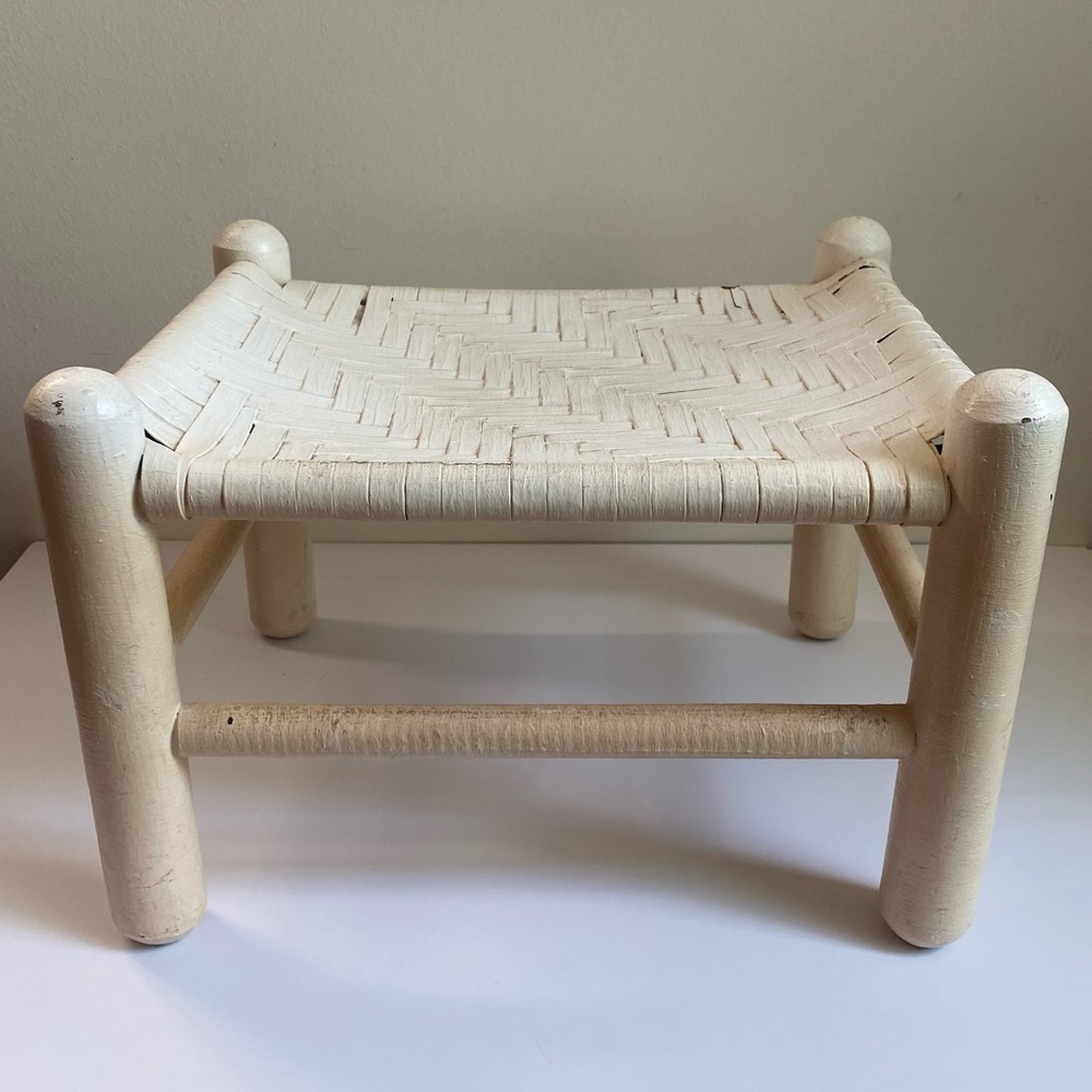 {SOLD} Vintage woven rattan + wood foot stool, painted white - Picture 6 of 7
